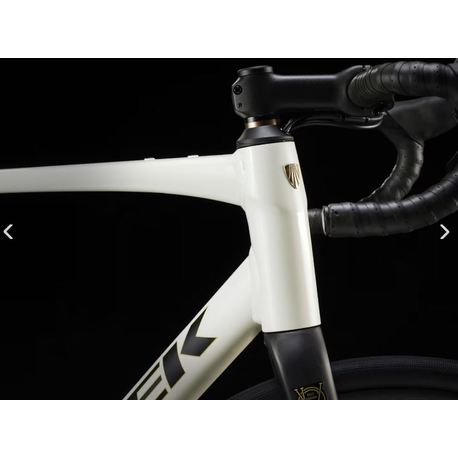 Bicicleta Trek Domane AL 4 Gen 4