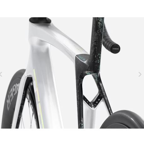 Bicicleta Trek Madone SL 7 Gen 8 (2026)